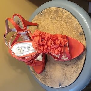 Kenneth Cole, Unlisted Coral  Heels, Size 7.5.